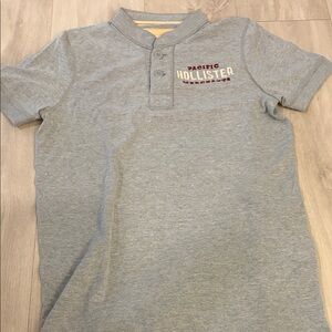 Hollister Mens Polo in Light Gray